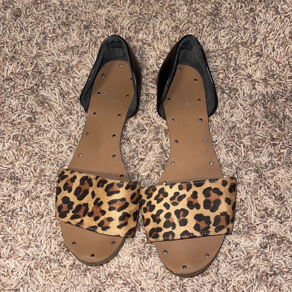 Sandals - Picture 2 of 2